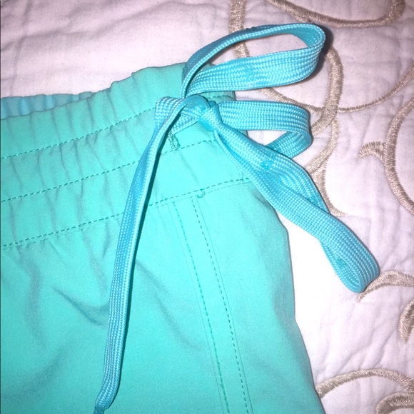 Hurley shorts - Picture 3 of 6